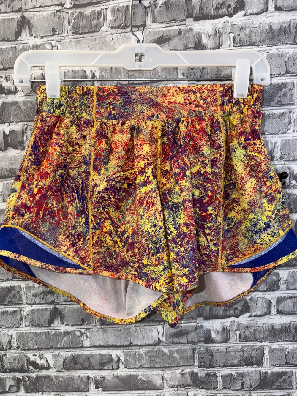 Women's Lululemon Multicolor Athletic Shorts - Abstract Print
